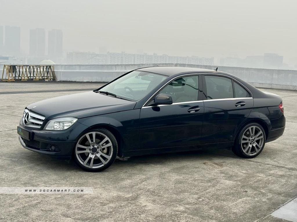 Mercedes-Benz C-Class C180K (COE till 08/2028) photo 2