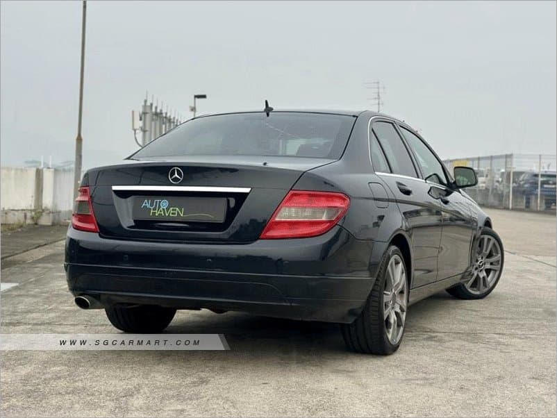 Mercedes-Benz C-Class C180K (COE till 08/2028) photo 4