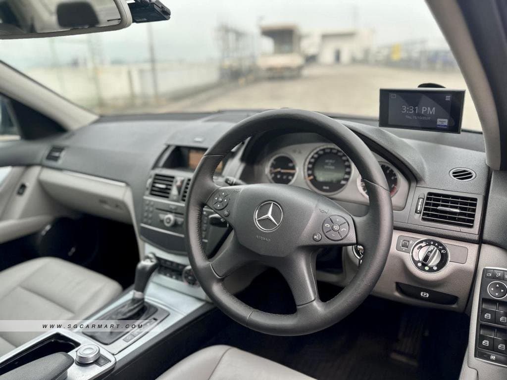 Mercedes-Benz C-Class C180K (COE till 08/2028) photo 6