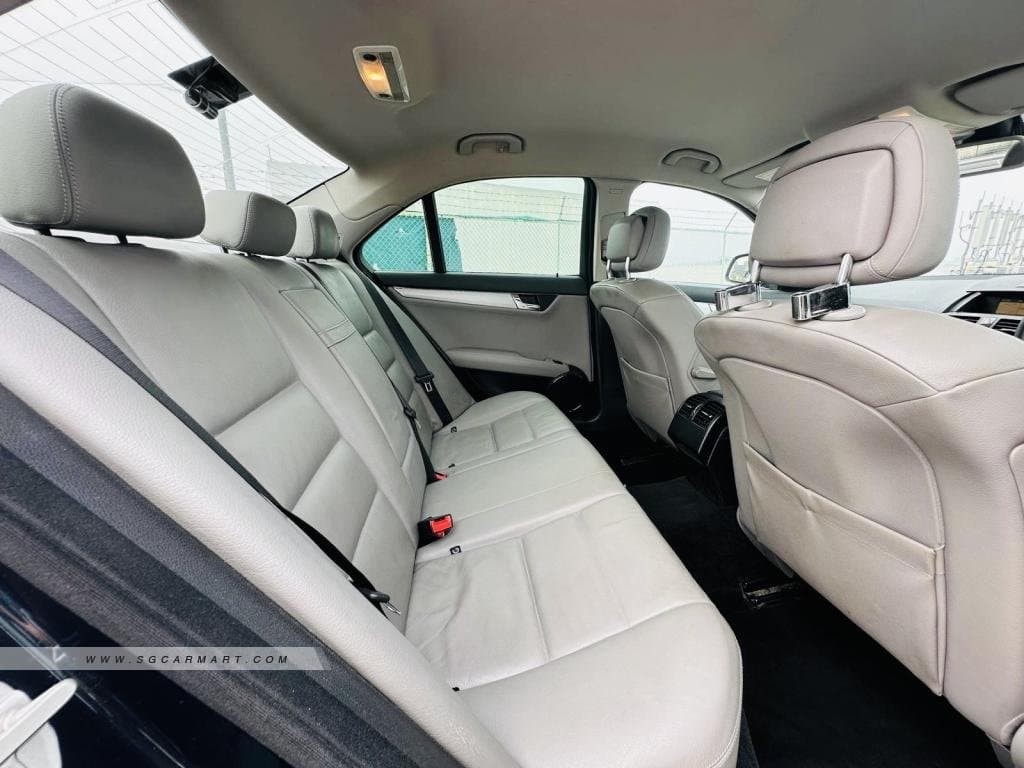 Mercedes-Benz C-Class C180K (COE till 08/2028) photo 8