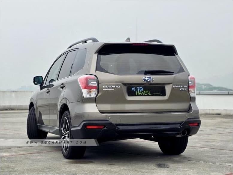 Subaru Forester 2.0i-L Sunroof photo 4